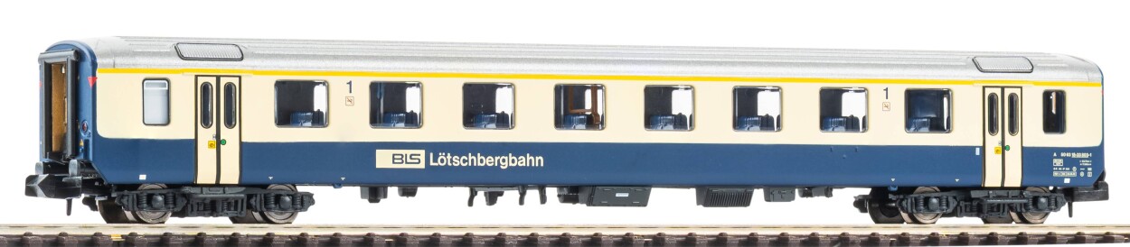 PIKO 94386 N-Personenwg. EW I, 1. Kl. mit Wortmarke und Außenschwingtüren BLS Ep. V