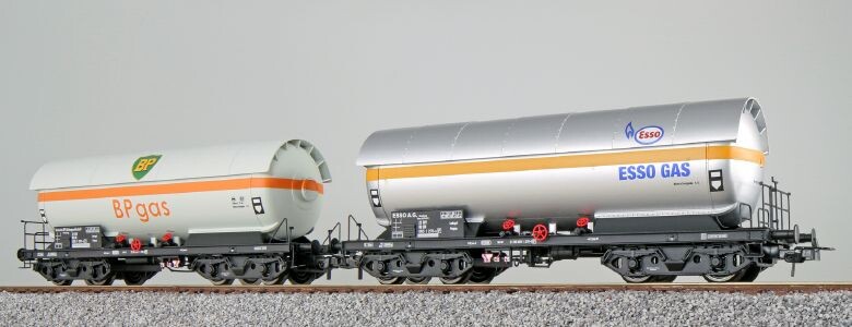 ESU 36527 Gas-Kesselwagen Set ZAG 620 ESSO Gas 21 80 005 1 270-5+BP Gas 21 80 005 1 030-3 Ep. IV DB