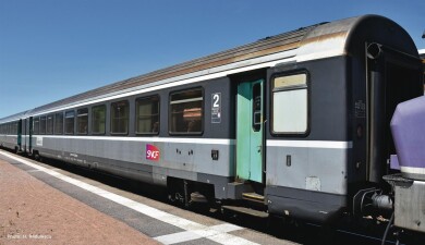 Roco 74540 Corail-Gro&szlig;raumwagen 2.Kl. Ep. V-VI SNCF