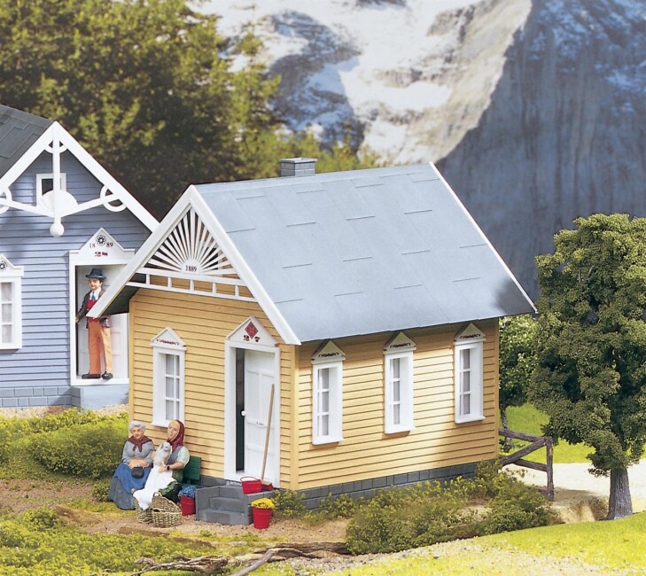 PIKO 62239 Wohnhaus B. Adams