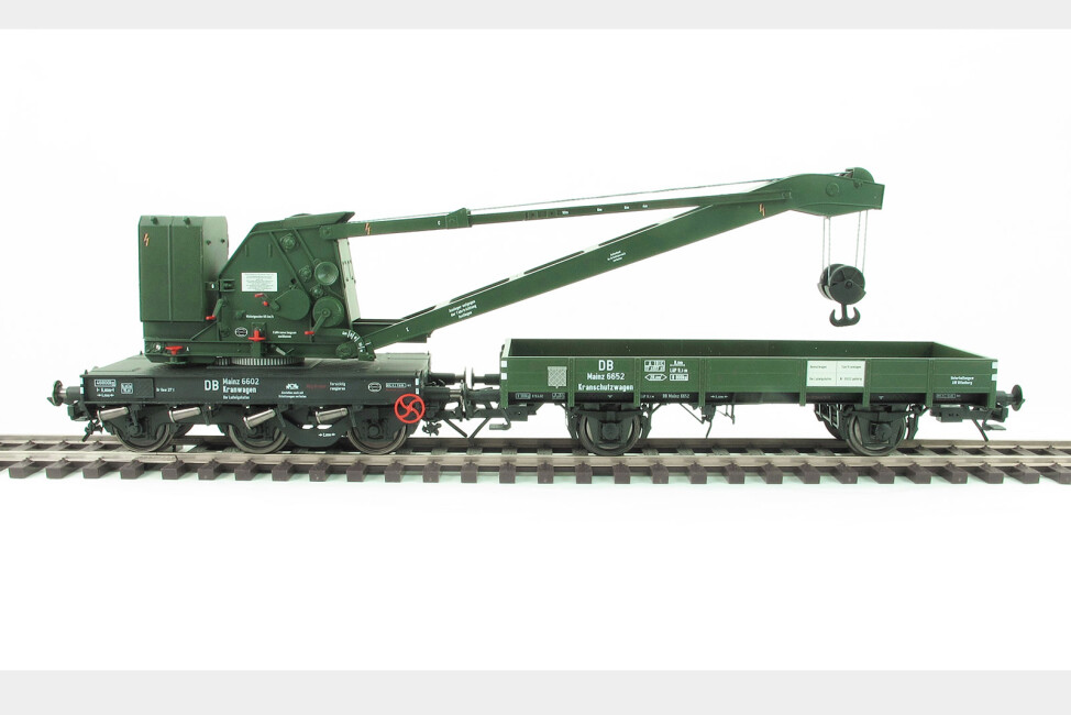 Lenz 42450-02 Kran Wyhlen 10t mit Kranschutzwagen Ep. III DB, mit Antrieb