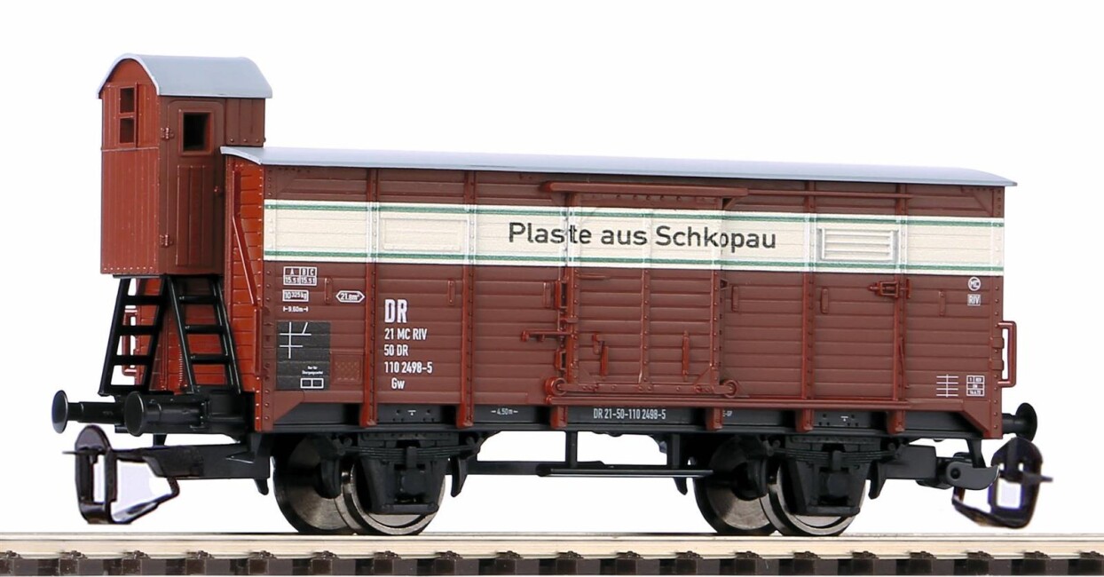 PIKO 47762 Gedeckter Güterwagen mit Bremserhaus Ep. III DR