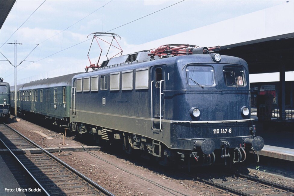 PIKO 51923 E-Lok BR 110 Ep. IV DB