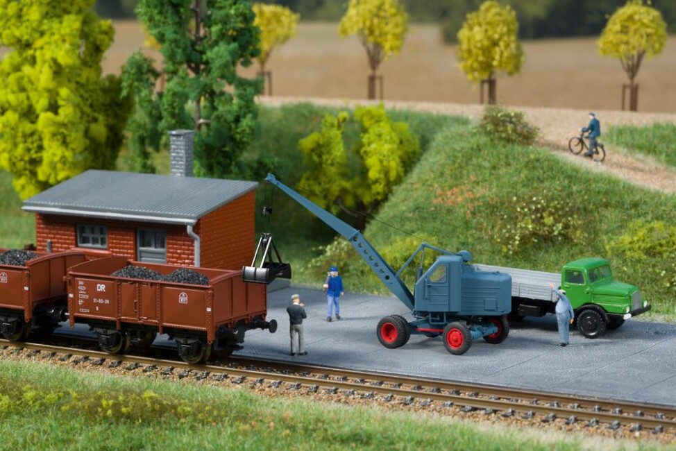 Auhagen 43680 Seilbagger mit Greifer Lader T172 Bausatz