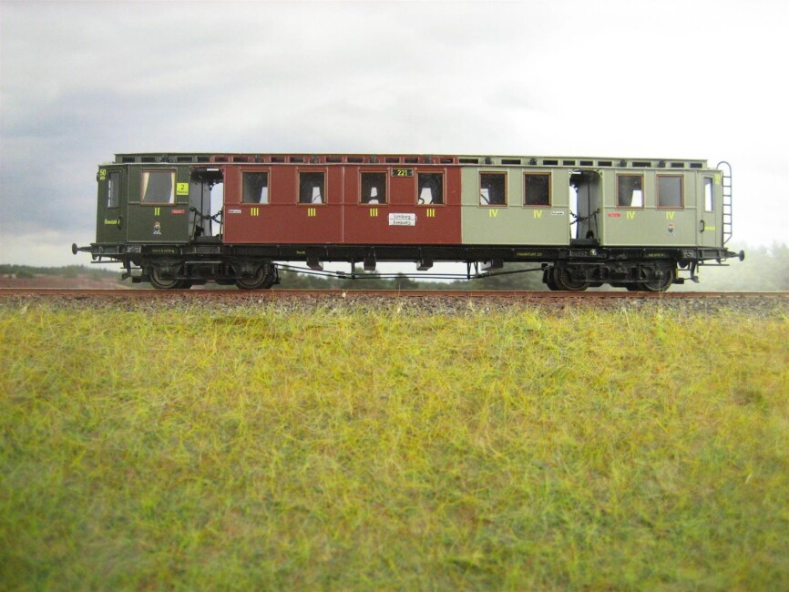 Stromlinie Voigtländer 1002003 Triebwagen AT 221 Ep. I Fertigmodell digital