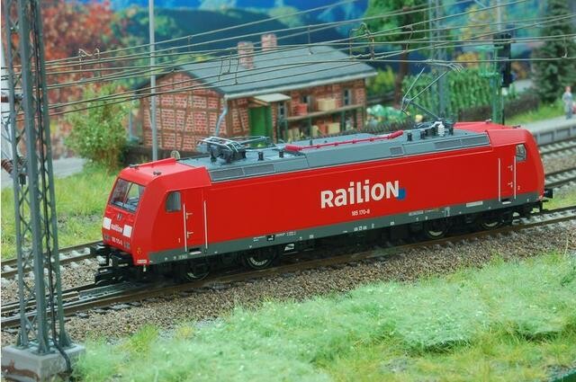 Kühn 32230 E-Lok BR185 Railion Ep. V DB Railion